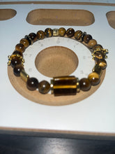 Load image into Gallery viewer, Crowned Tiger