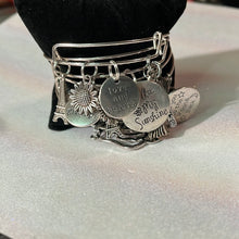 Load image into Gallery viewer, Silver Bangles (accessories)
