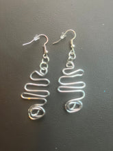 Load image into Gallery viewer, Swirl Earrings (small)

